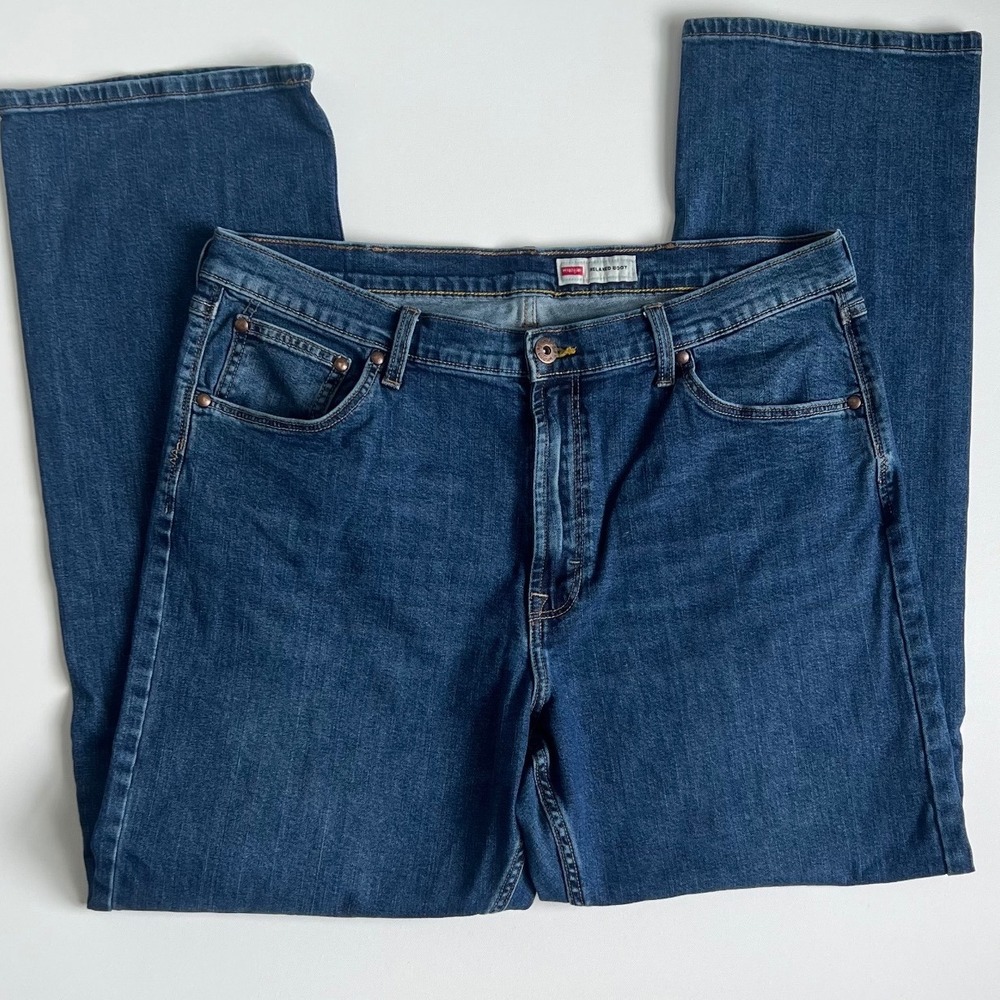 Wrangler Relaxed Bootcut Jeans Mens 38x32 Medium Wash Blue Denim 112359283
